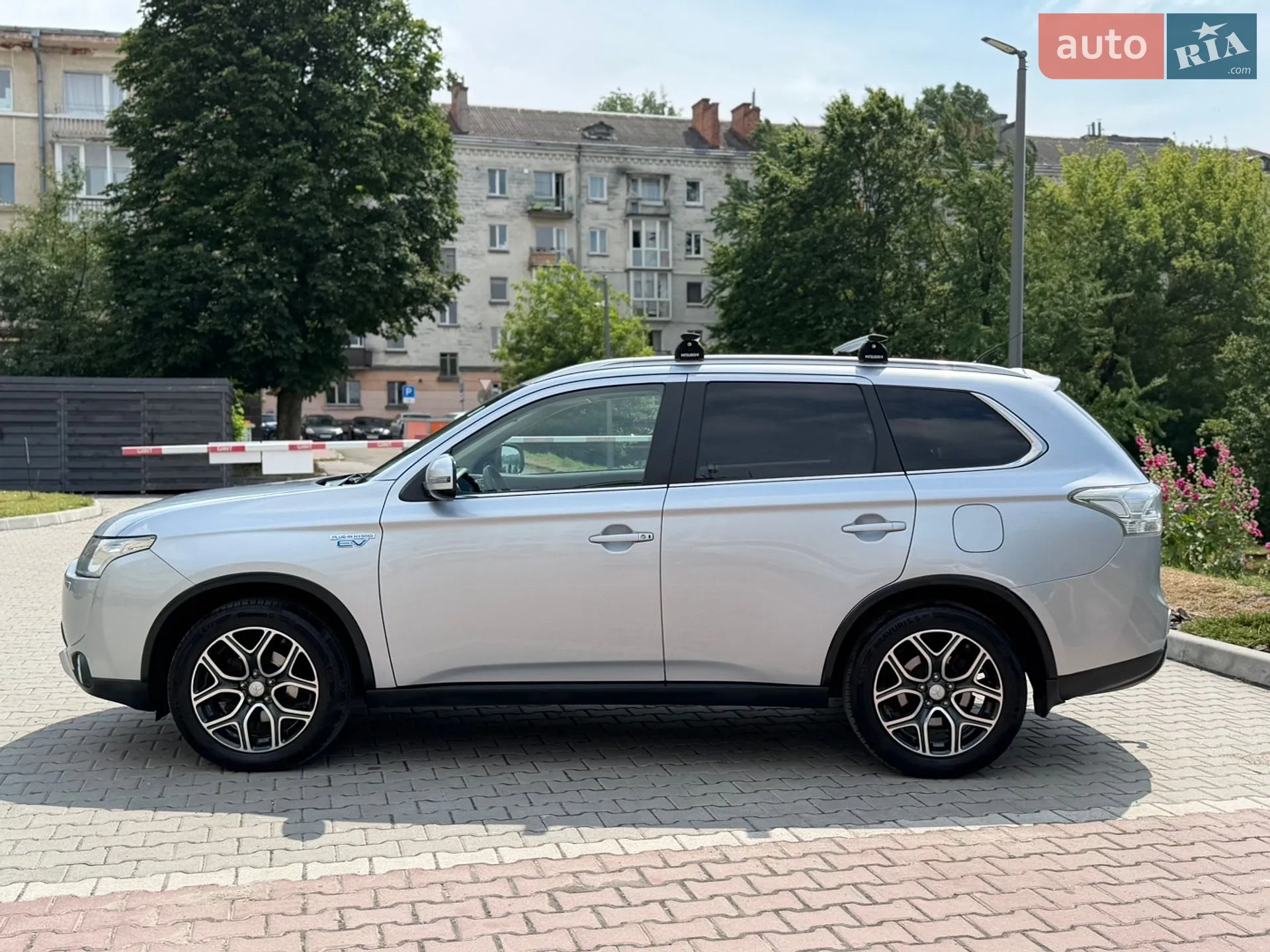 2015 Mitsubishi Outlander - мініатюра 9