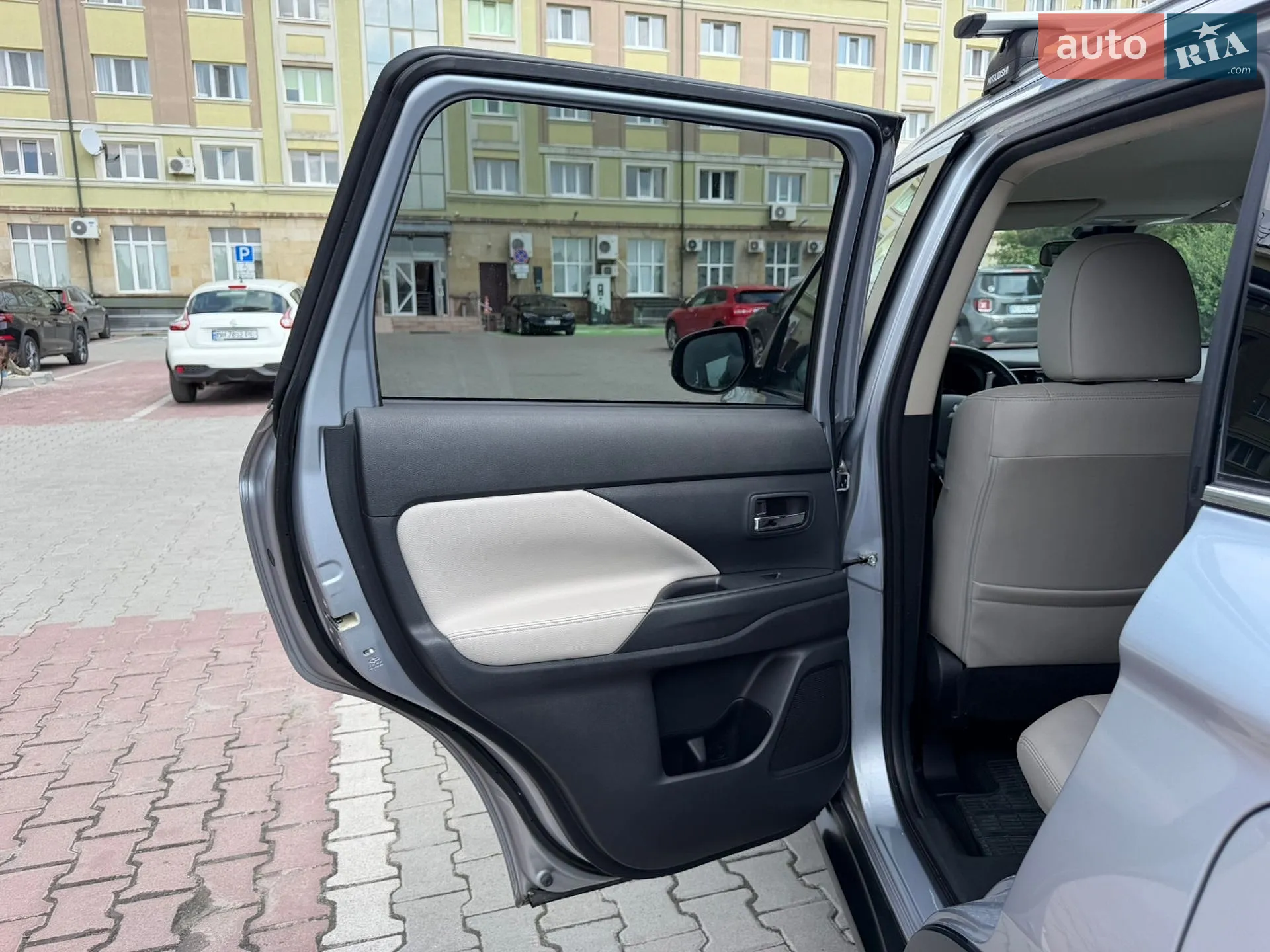 2015 Mitsubishi Outlander - мініатюра 35