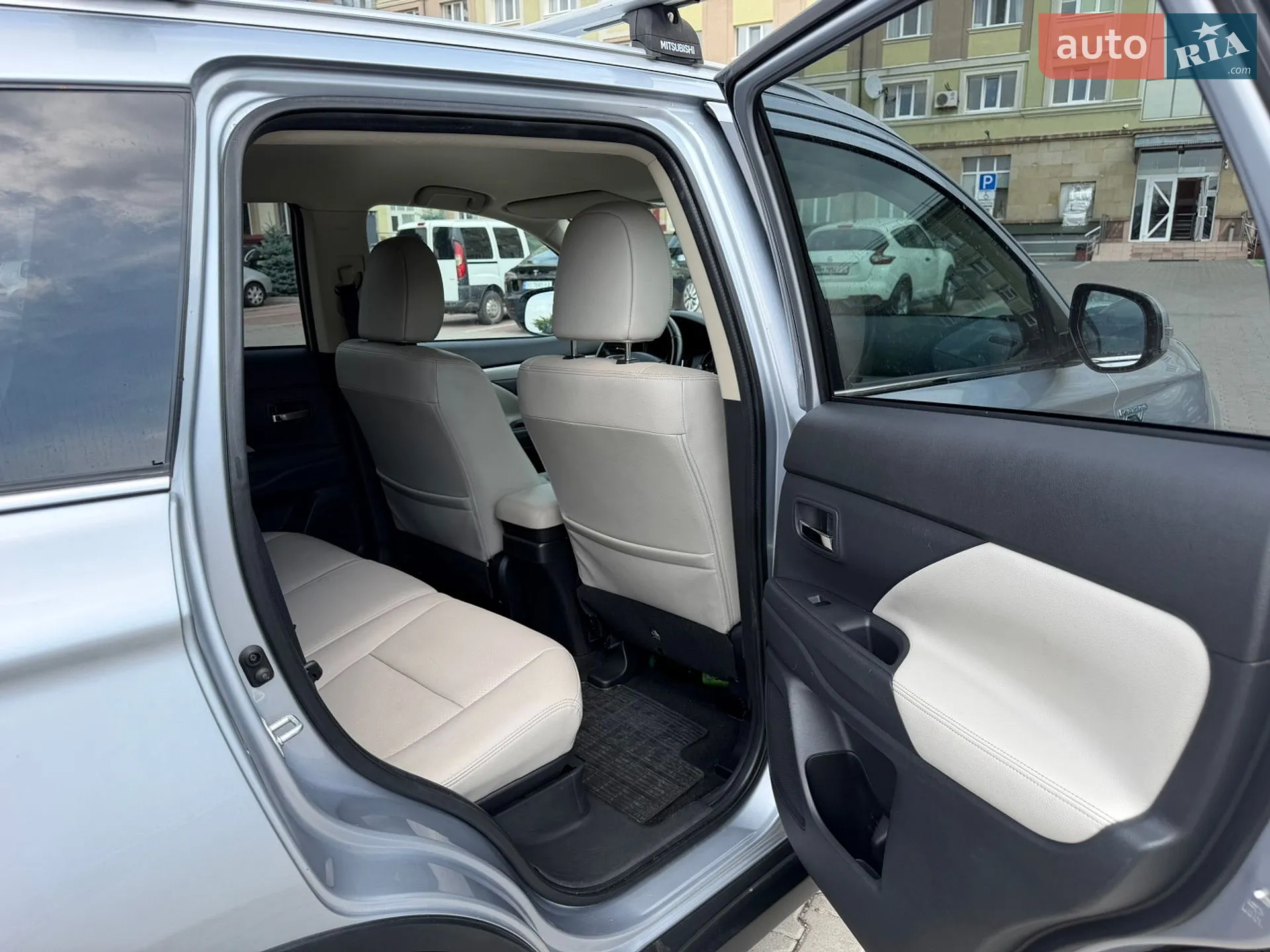 2015 Mitsubishi Outlander - мініатюра 36