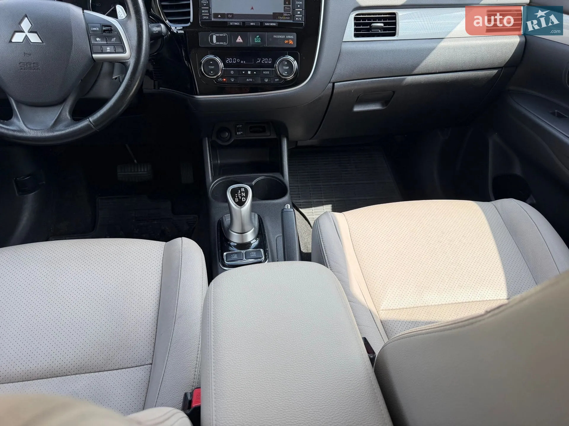 2015 Mitsubishi Outlander - мініатюра 47