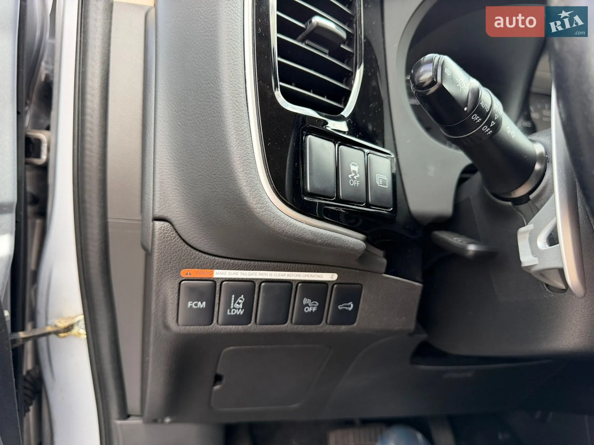 2015 Mitsubishi Outlander - мініатюра 58