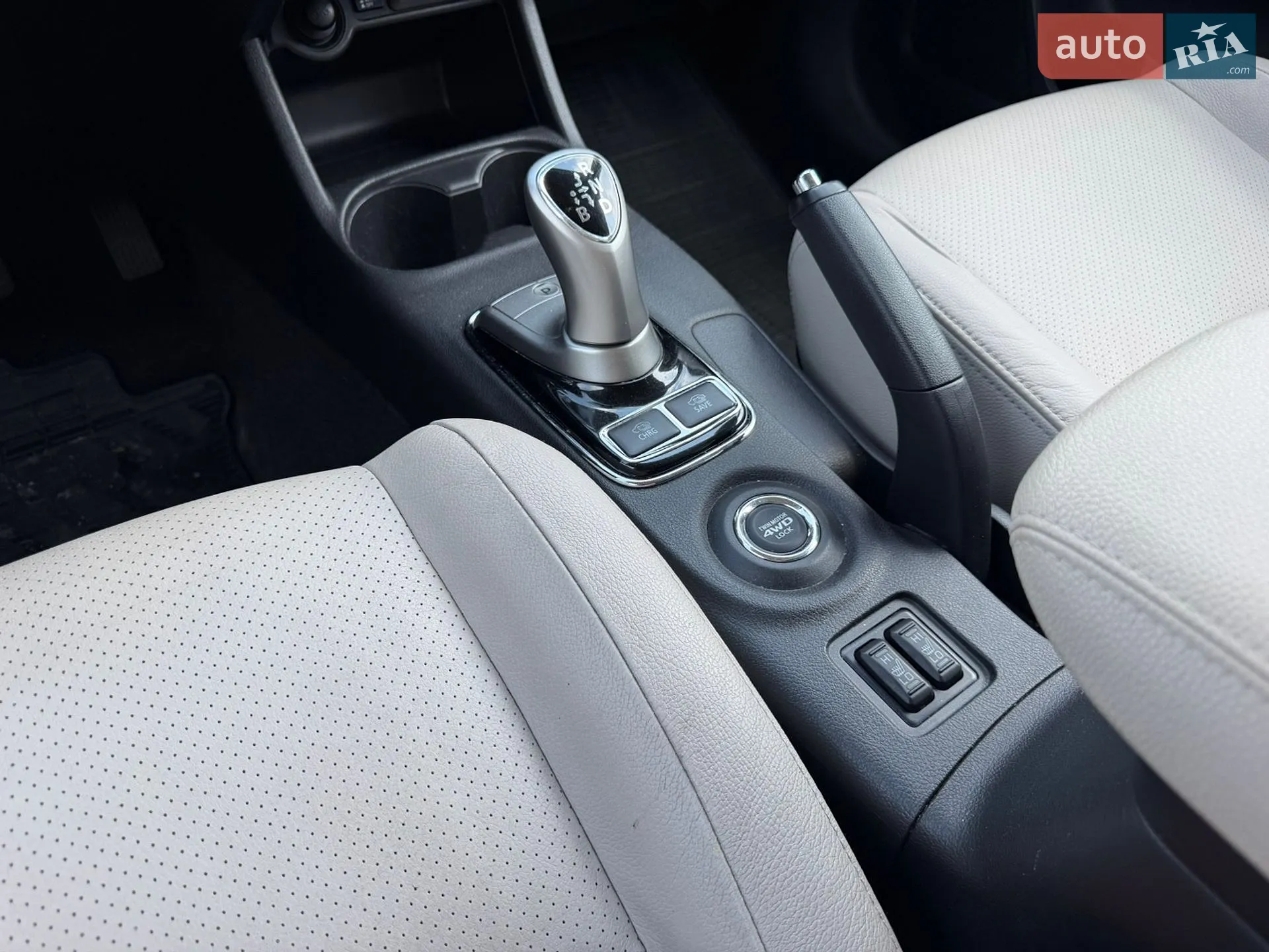 2015 Mitsubishi Outlander - мініатюра 55