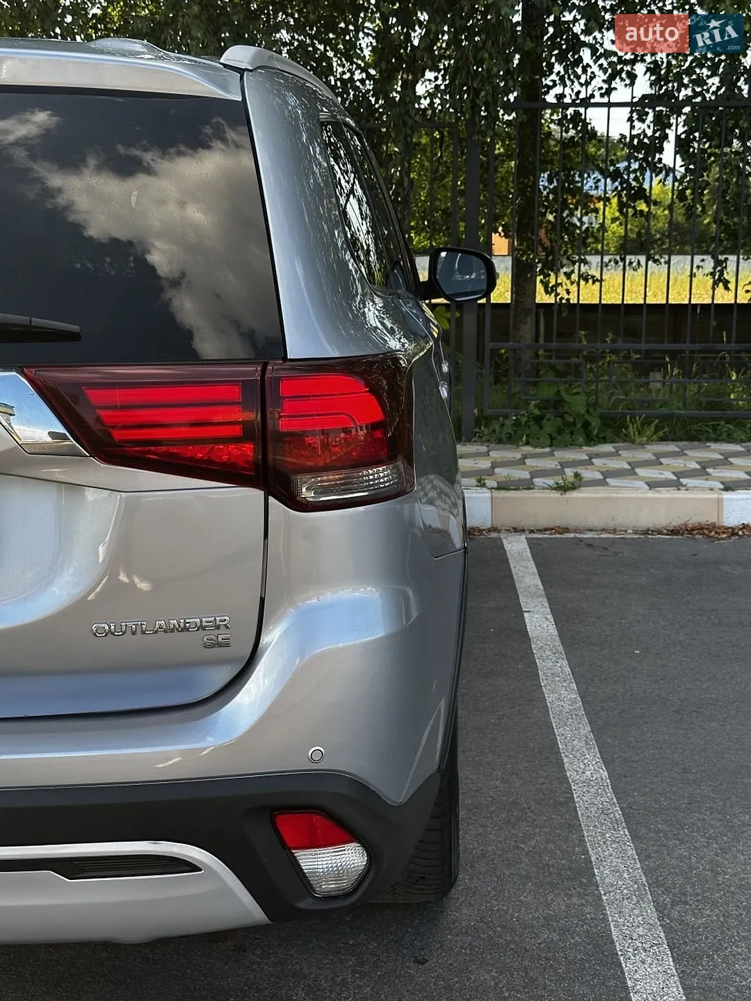 2017 Mitsubishi Outlander - мініатюра 14