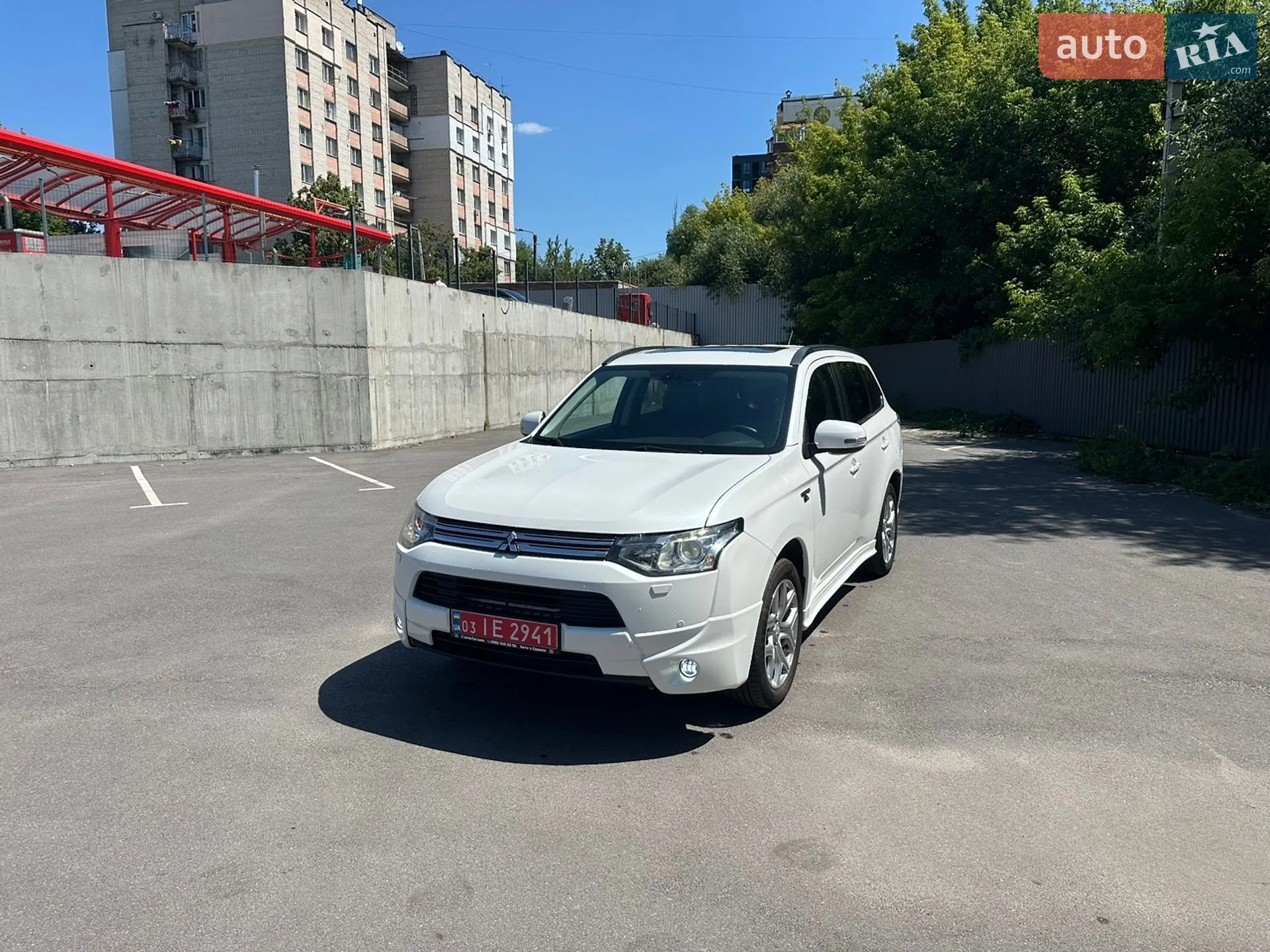 2014 Mitsubishi Outlander - мініатюра 2