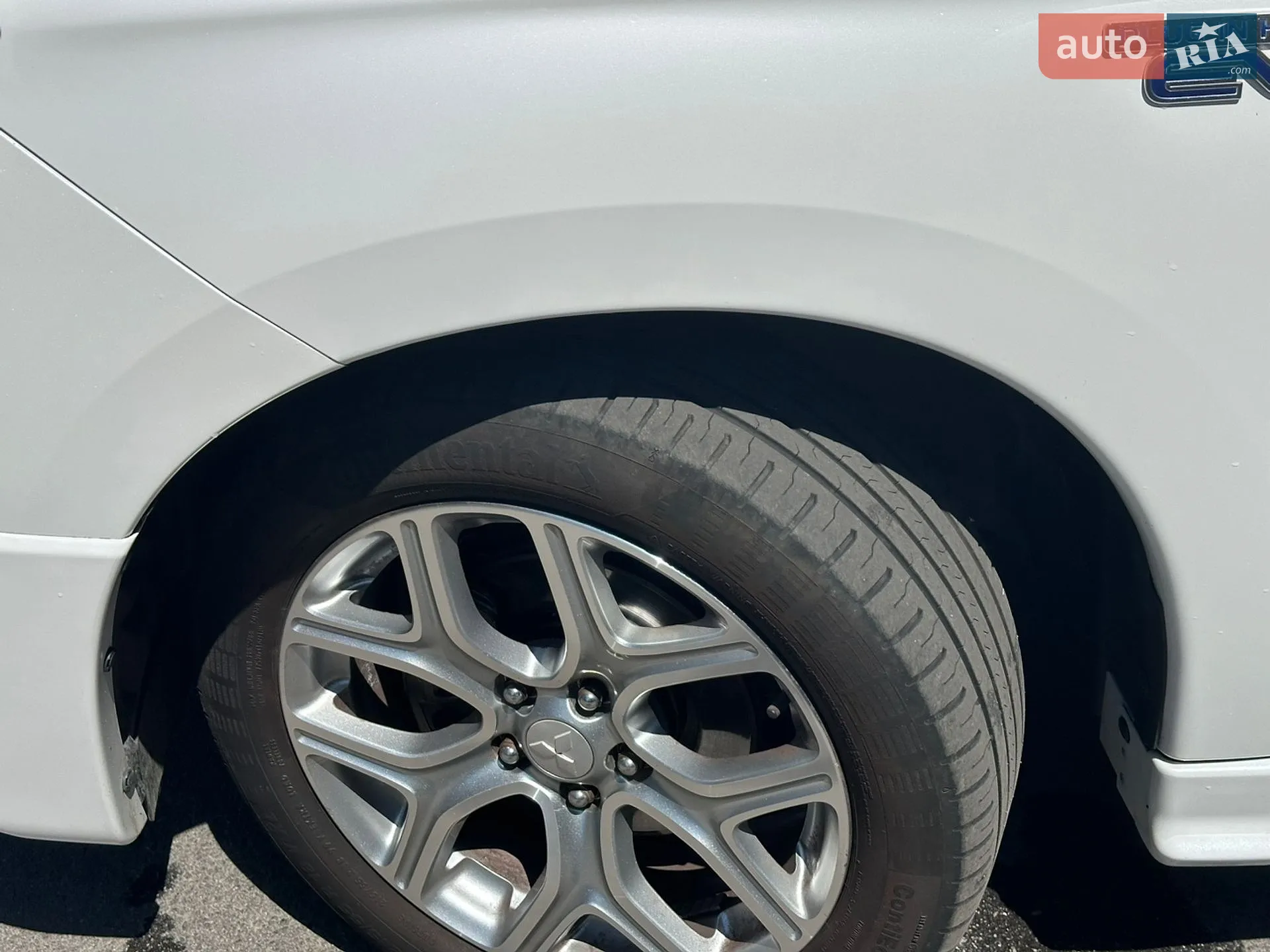 2014 Mitsubishi Outlander - мініатюра 16