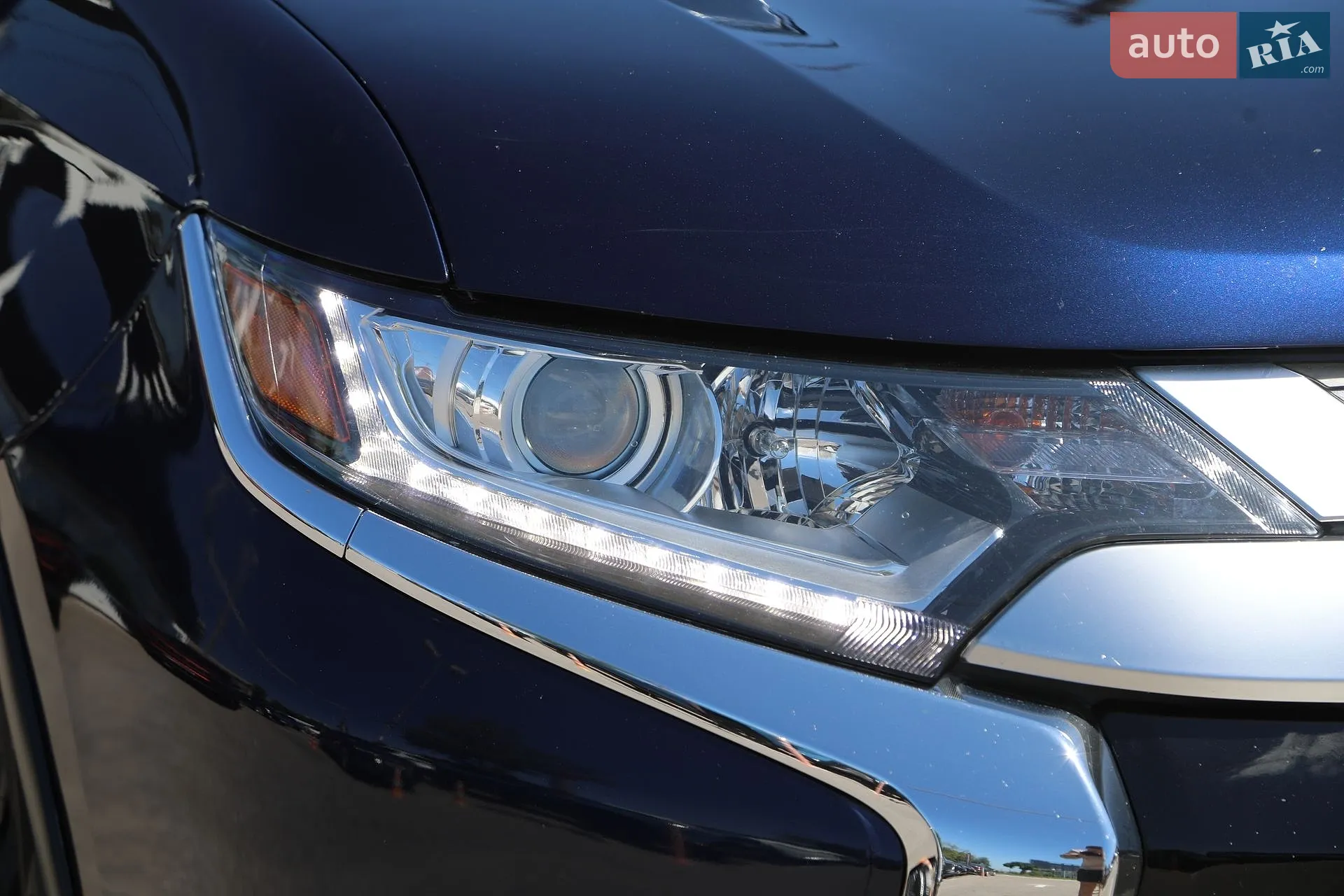 2020 Mitsubishi Outlander - мініатюра 5