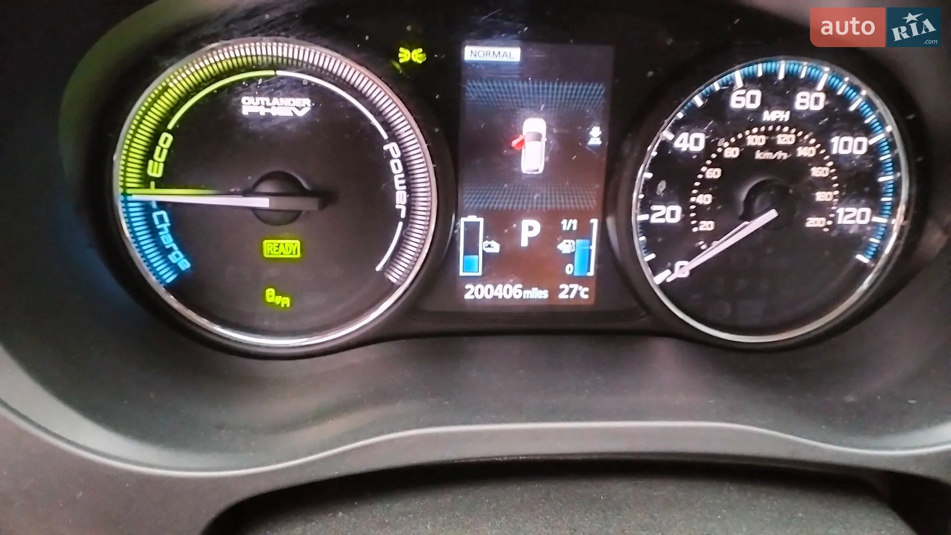 2017 Mitsubishi Outlander - мініатюра 10