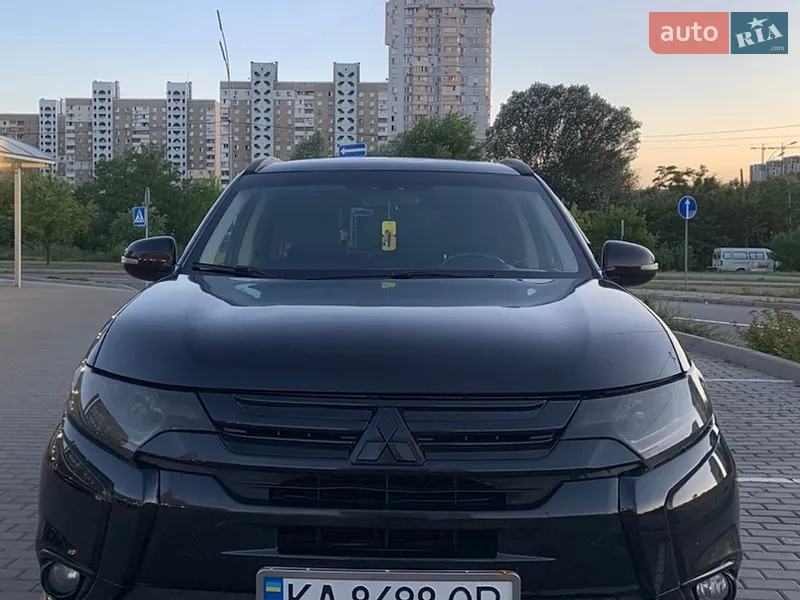 Mitsubishi Outlander