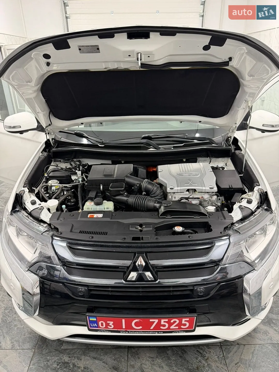 2016 Mitsubishi Outlander - мініатюра 57