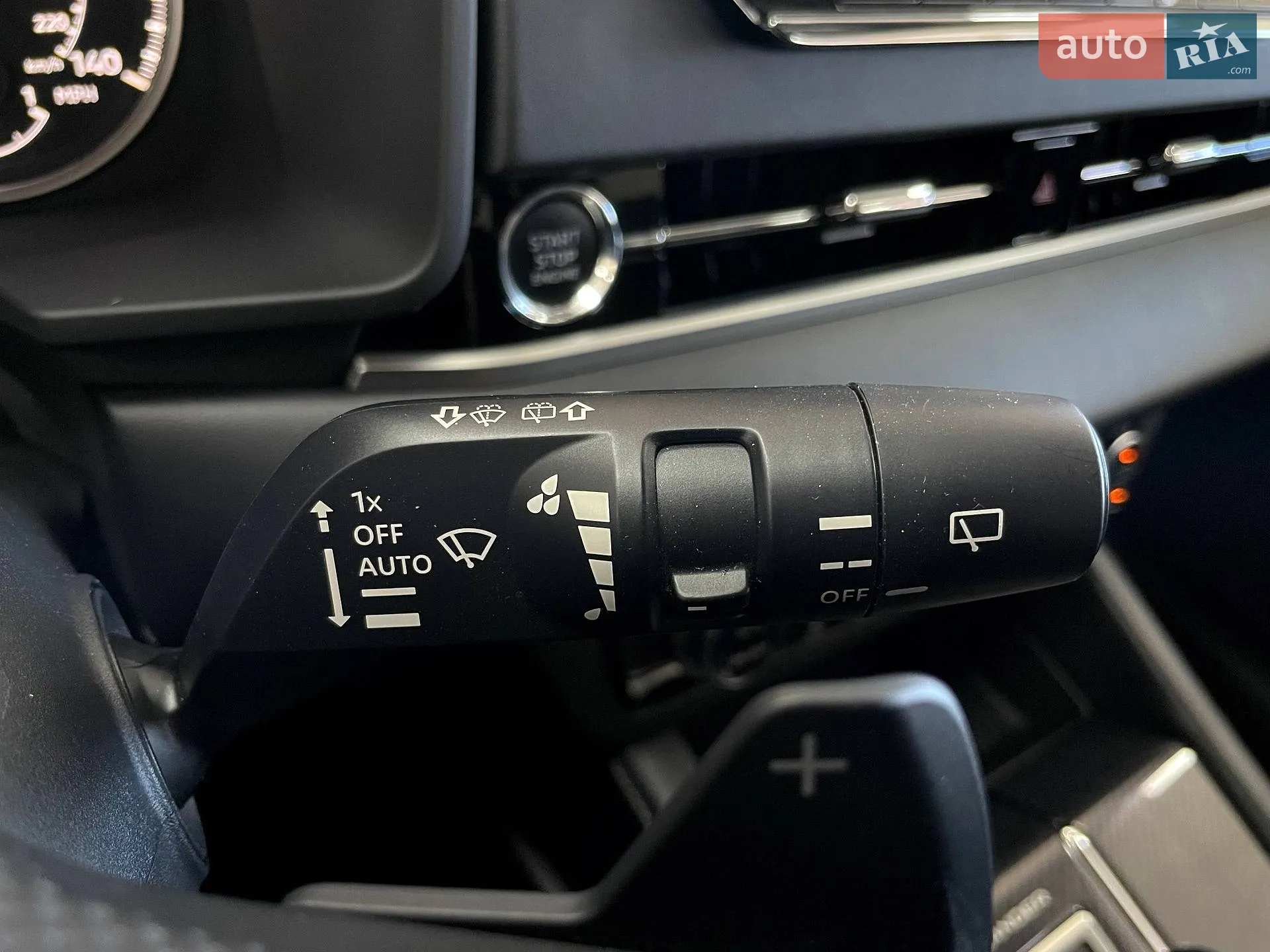 2022 Mitsubishi Outlander - мініатюра 26