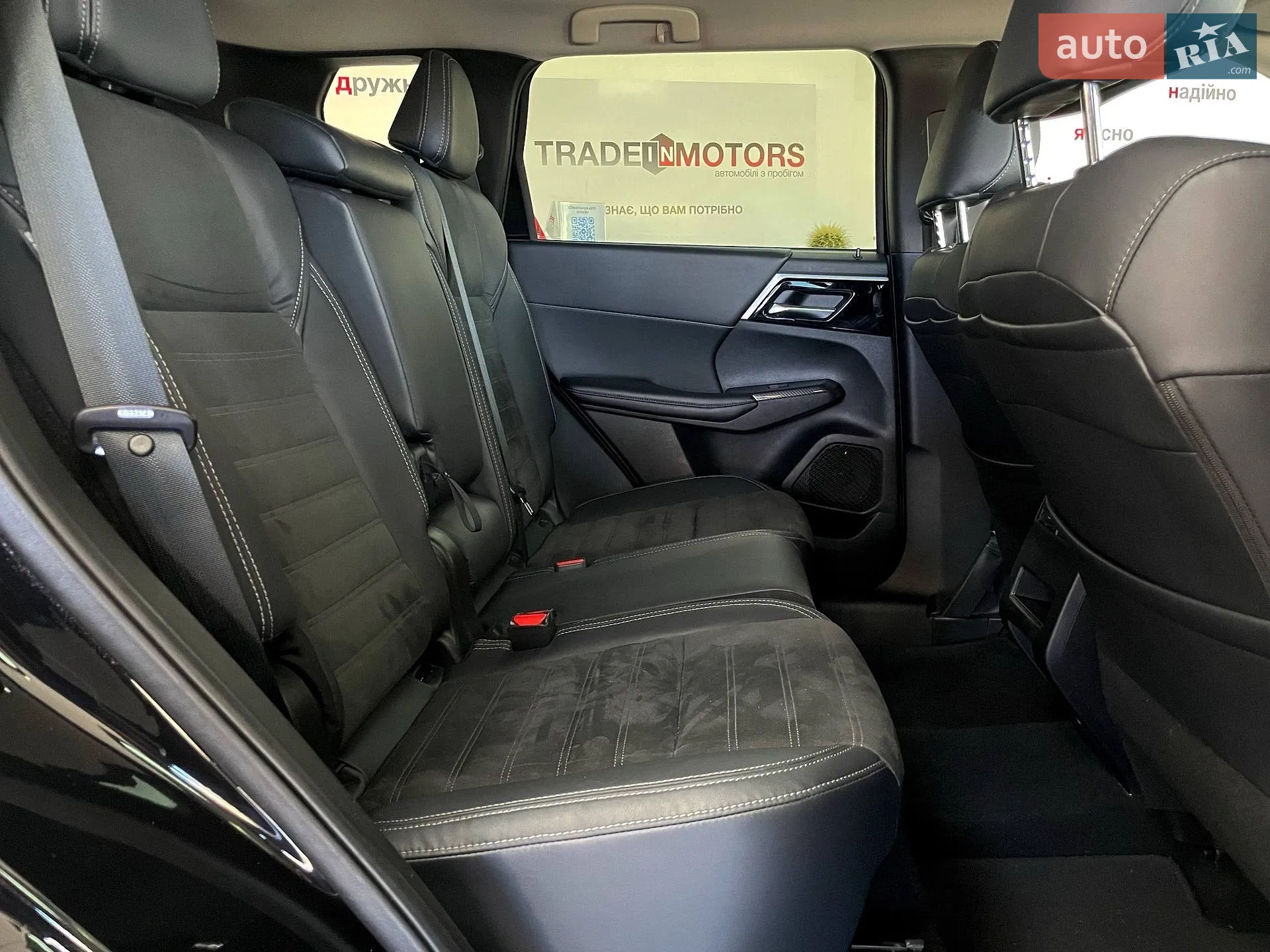 2022 Mitsubishi Outlander - мініатюра 41