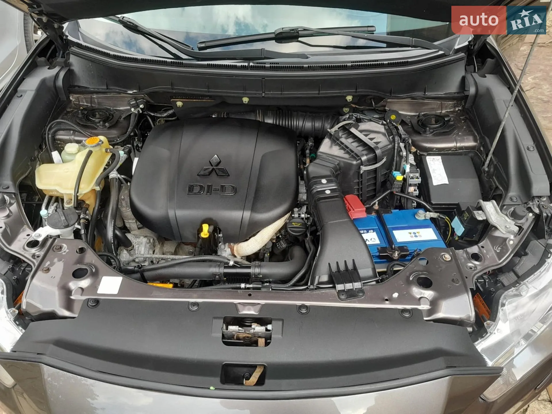 2011 Mitsubishi Outlander - мініатюра 15