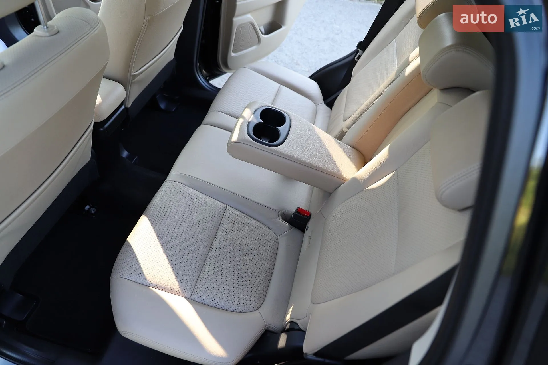 2016 Mitsubishi Outlander - мініатюра 99
