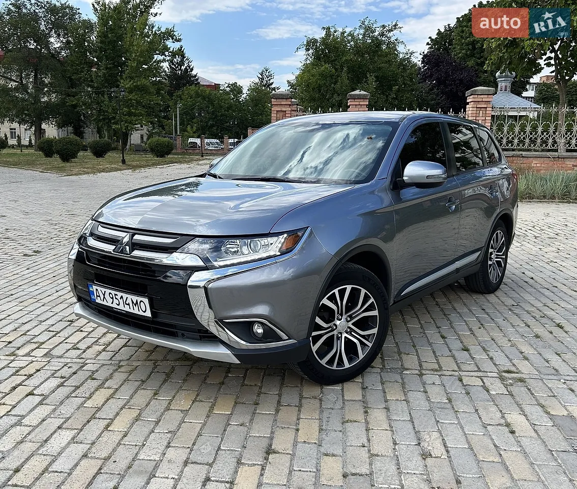 2017 Mitsubishi Outlander - мініатюра 29