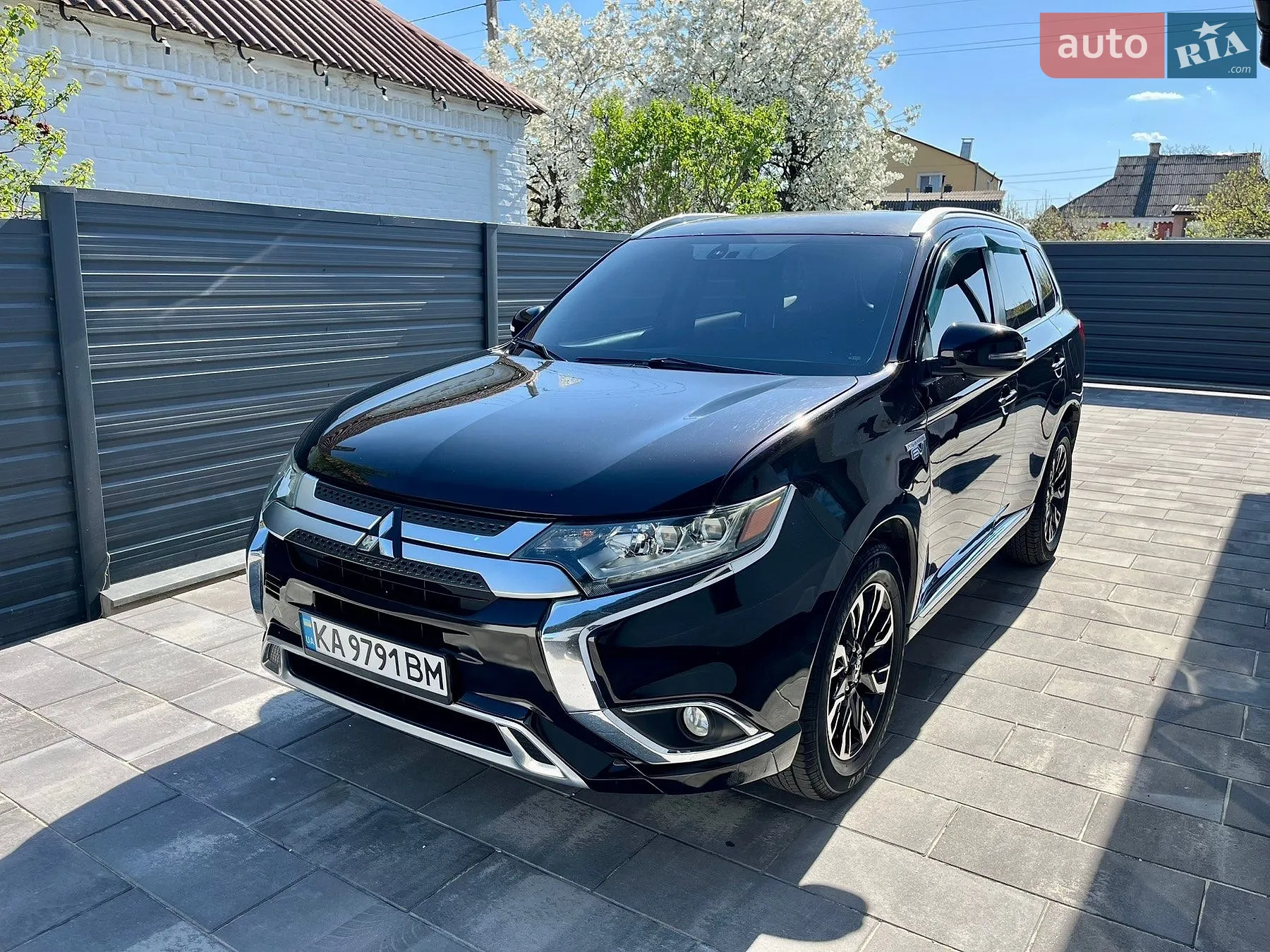 2017 Mitsubishi Outlander - мініатюра 13