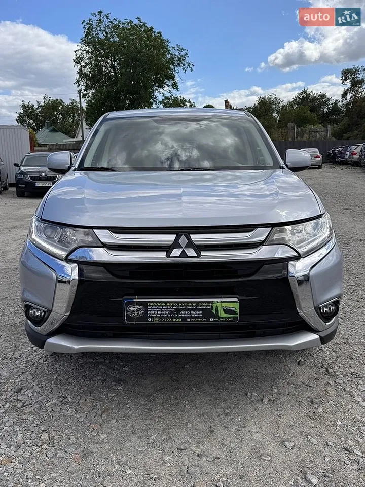 2017 Mitsubishi Outlander - мініатюра 8