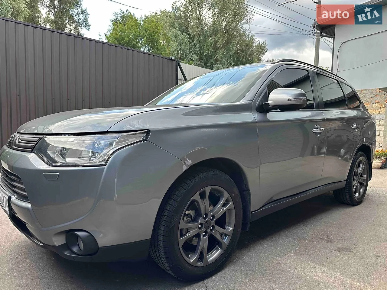 2014 Mitsubishi Outlander - мініатюра 18