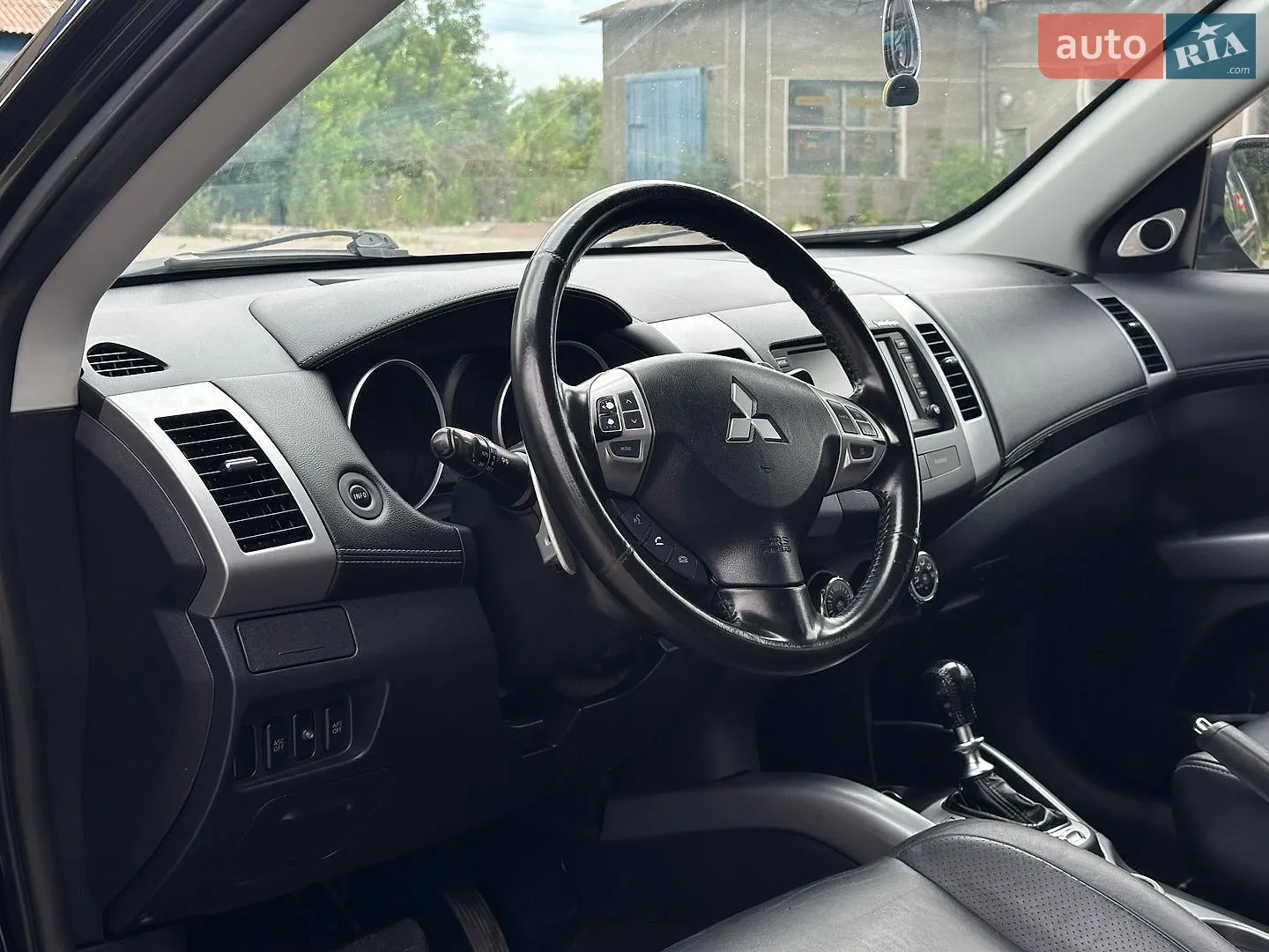 2011 Mitsubishi Outlander - мініатюра 25