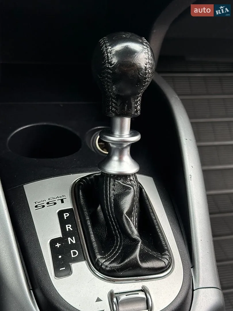 2011 Mitsubishi Outlander - мініатюра 34
