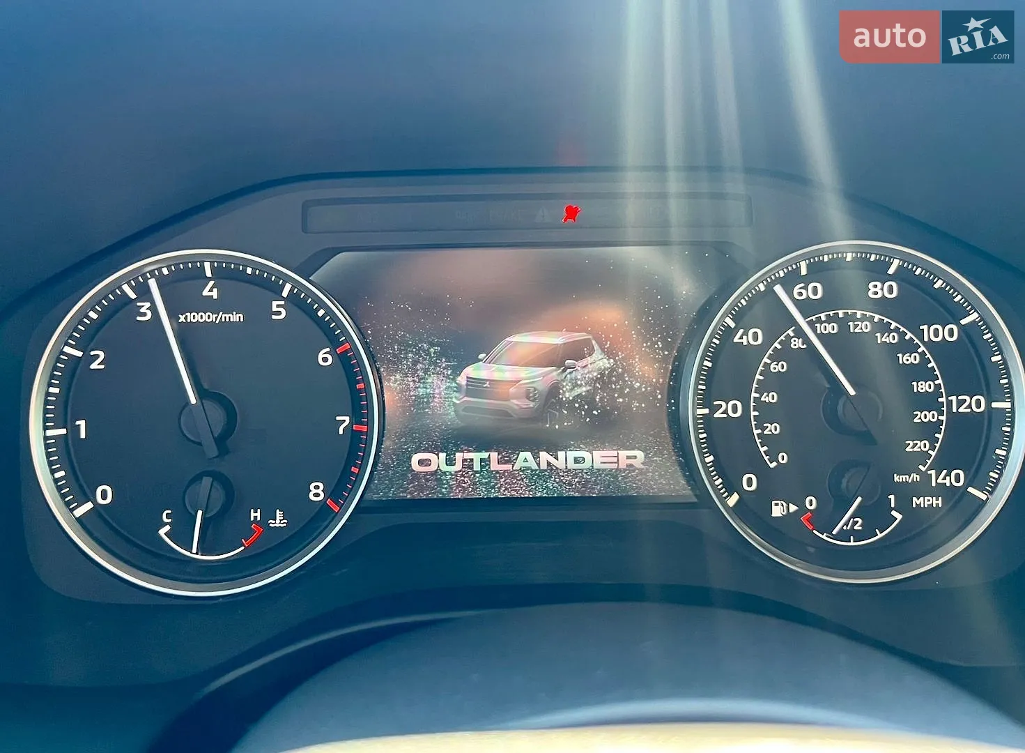 2022 Mitsubishi Outlander - мініатюра 19