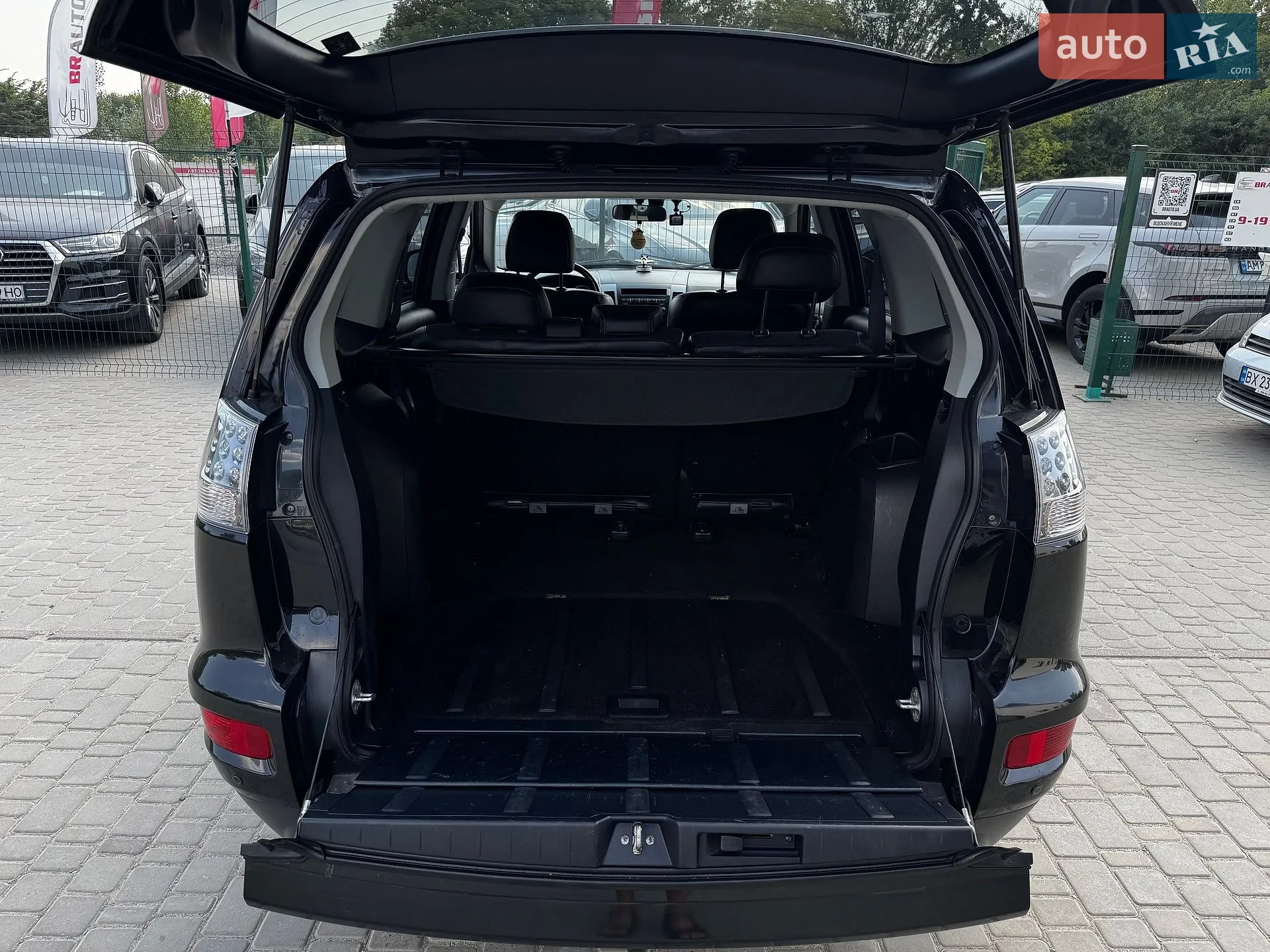 2011 Mitsubishi Outlander - мініатюра 29