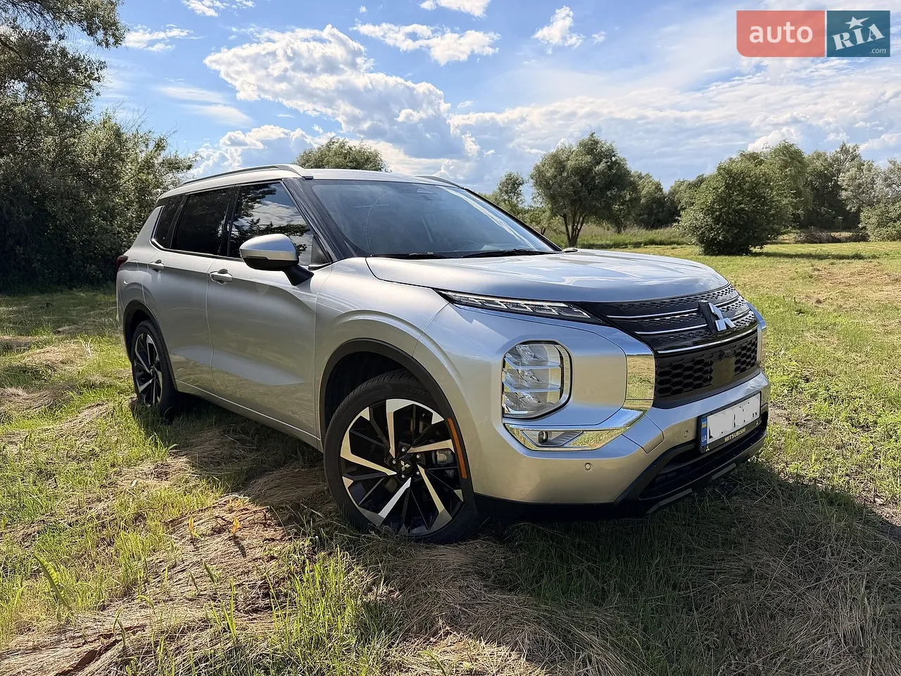 2023 Mitsubishi Outlander - мініатюра 29