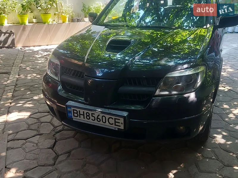 Mitsubishi Outlander 2005