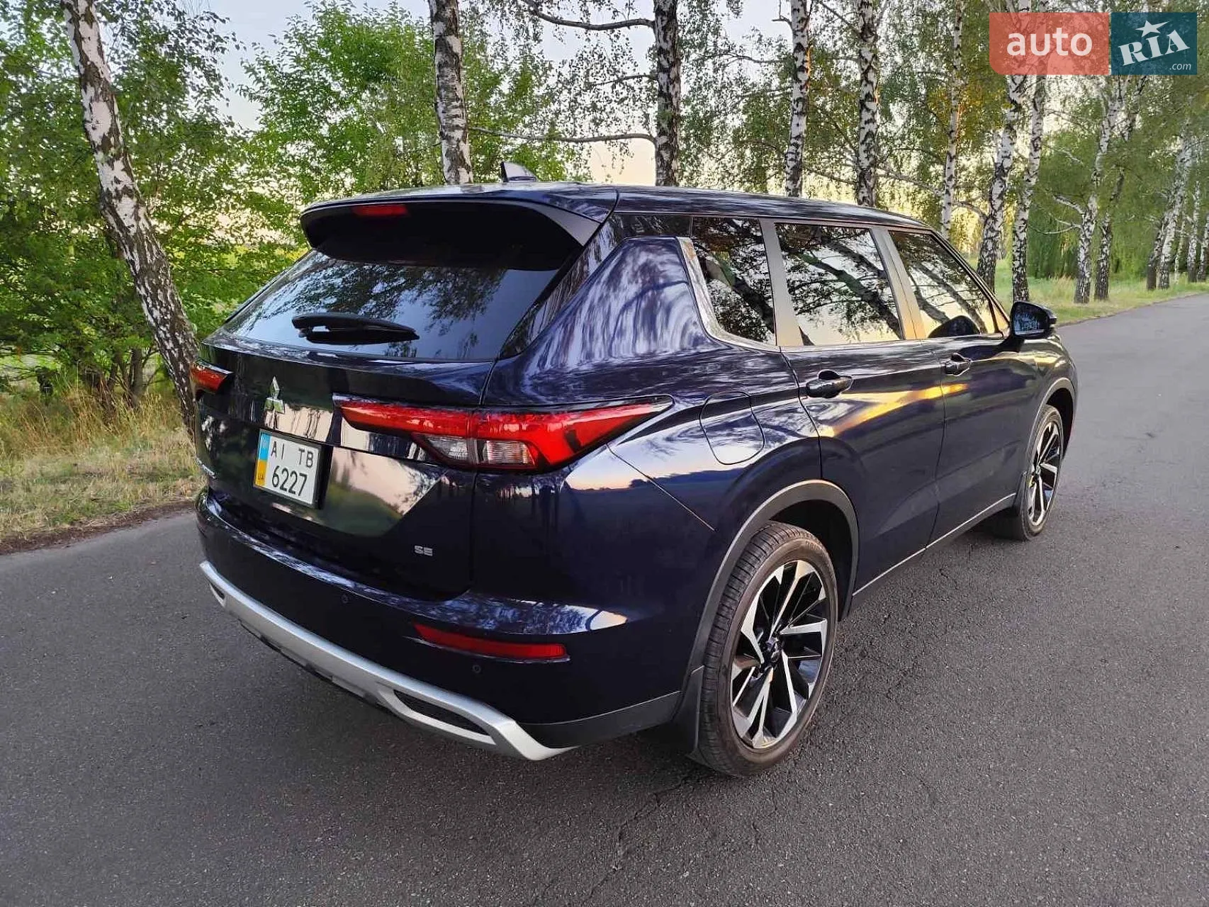 2023 Mitsubishi Outlander - мініатюра 12