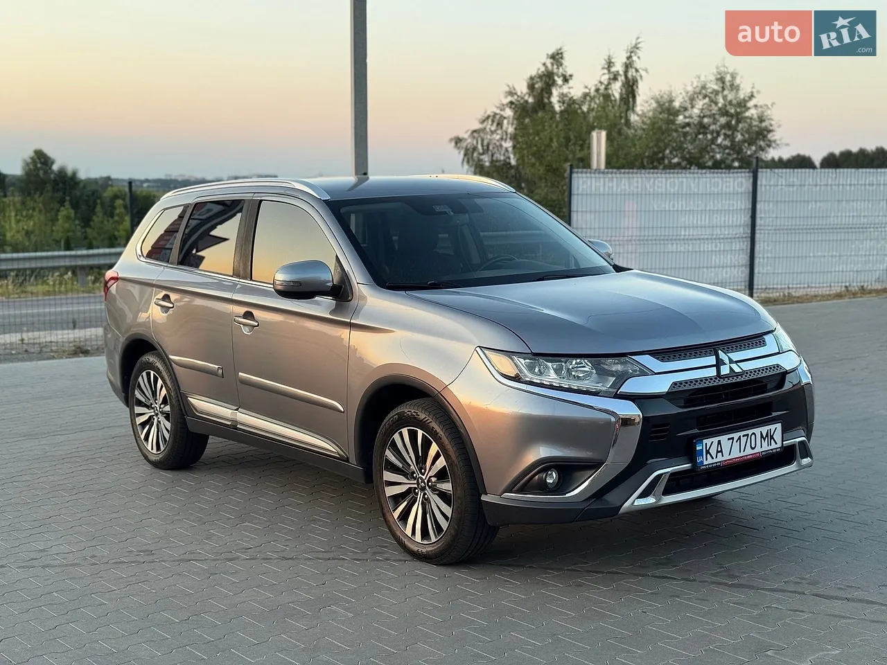 2019 Mitsubishi Outlander - мініатюра 20