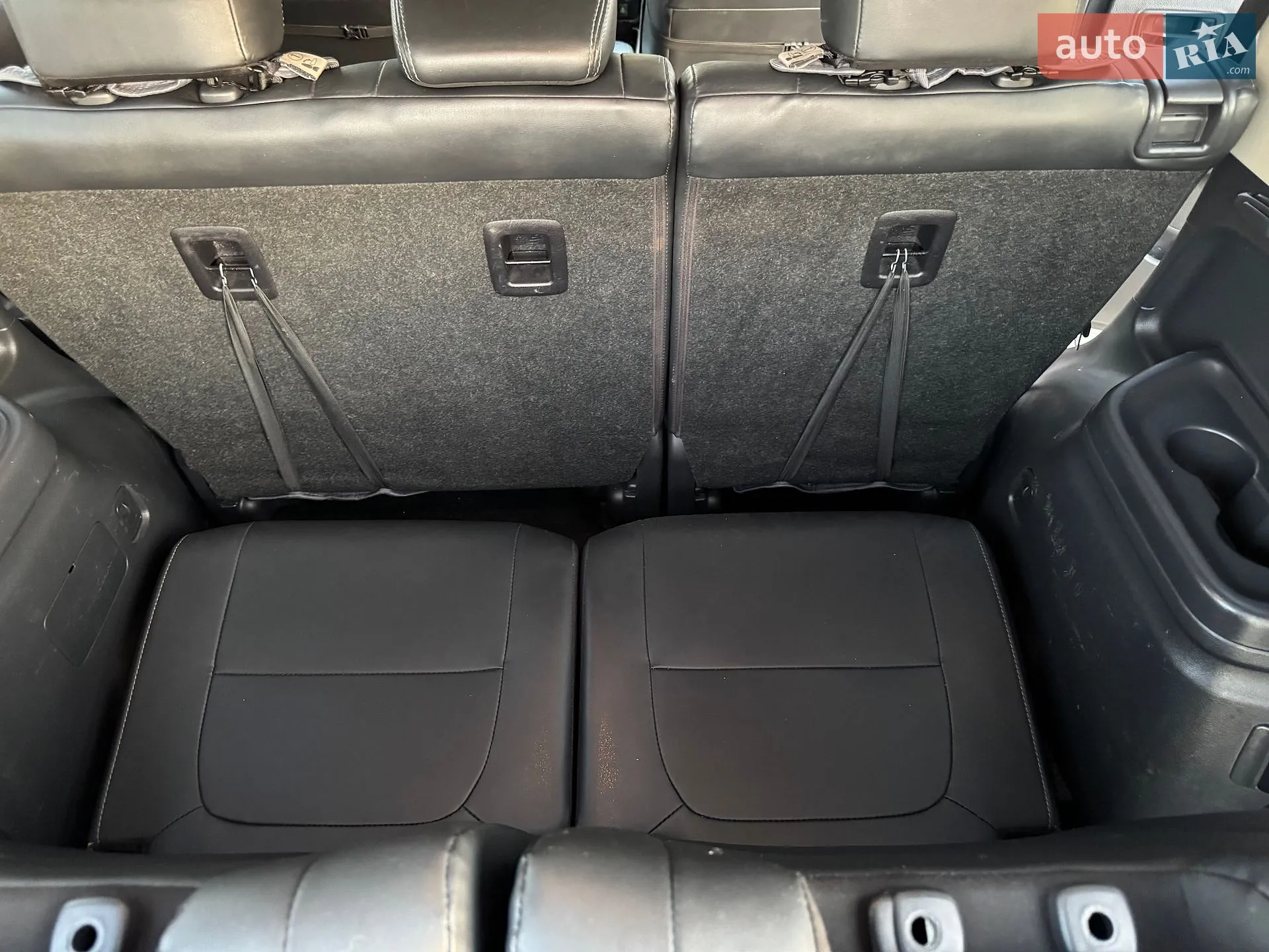 2020 Mitsubishi Outlander - мініатюра 45
