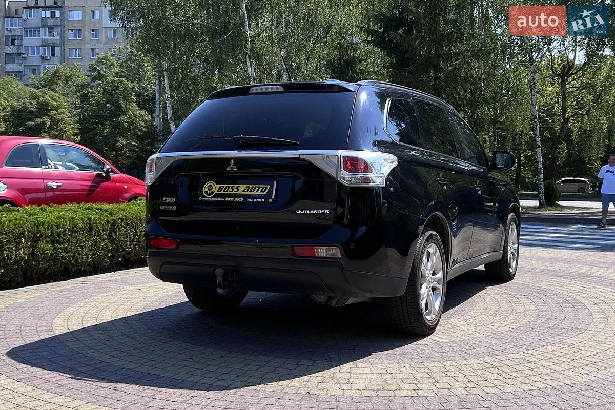 2012 Mitsubishi Outlander - мініатюра 7