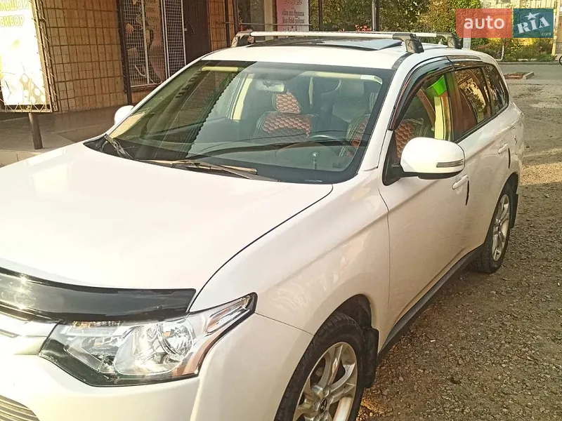 Mitsubishi Outlander