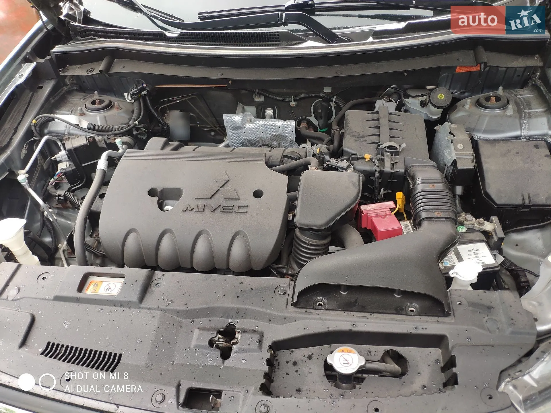 2014 Mitsubishi Outlander - мініатюра 9