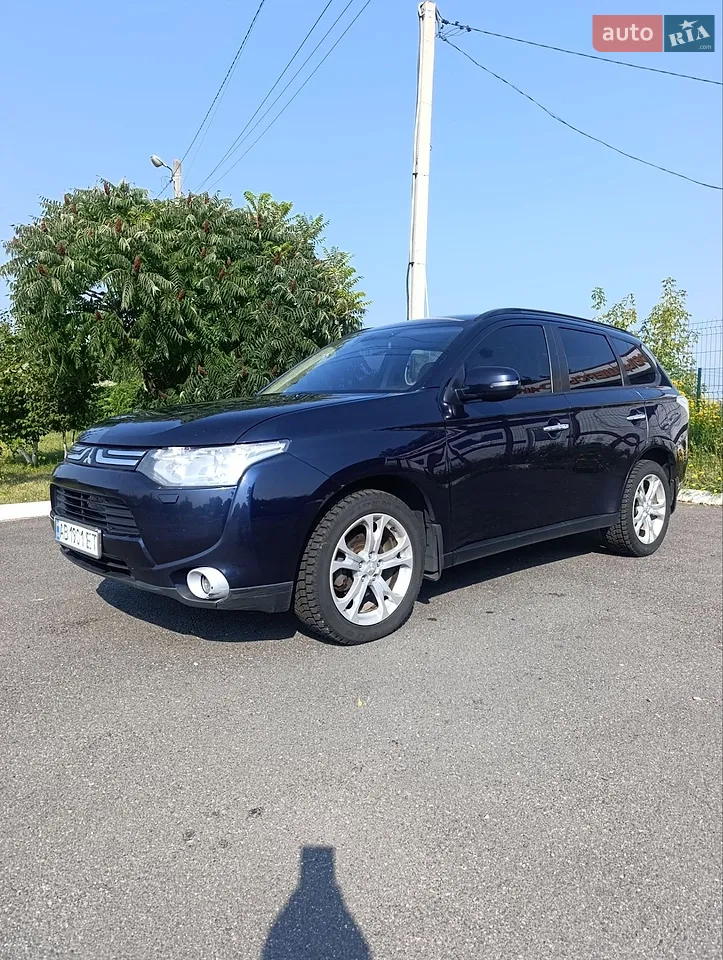 2014 Mitsubishi Outlander - мініатюра 23