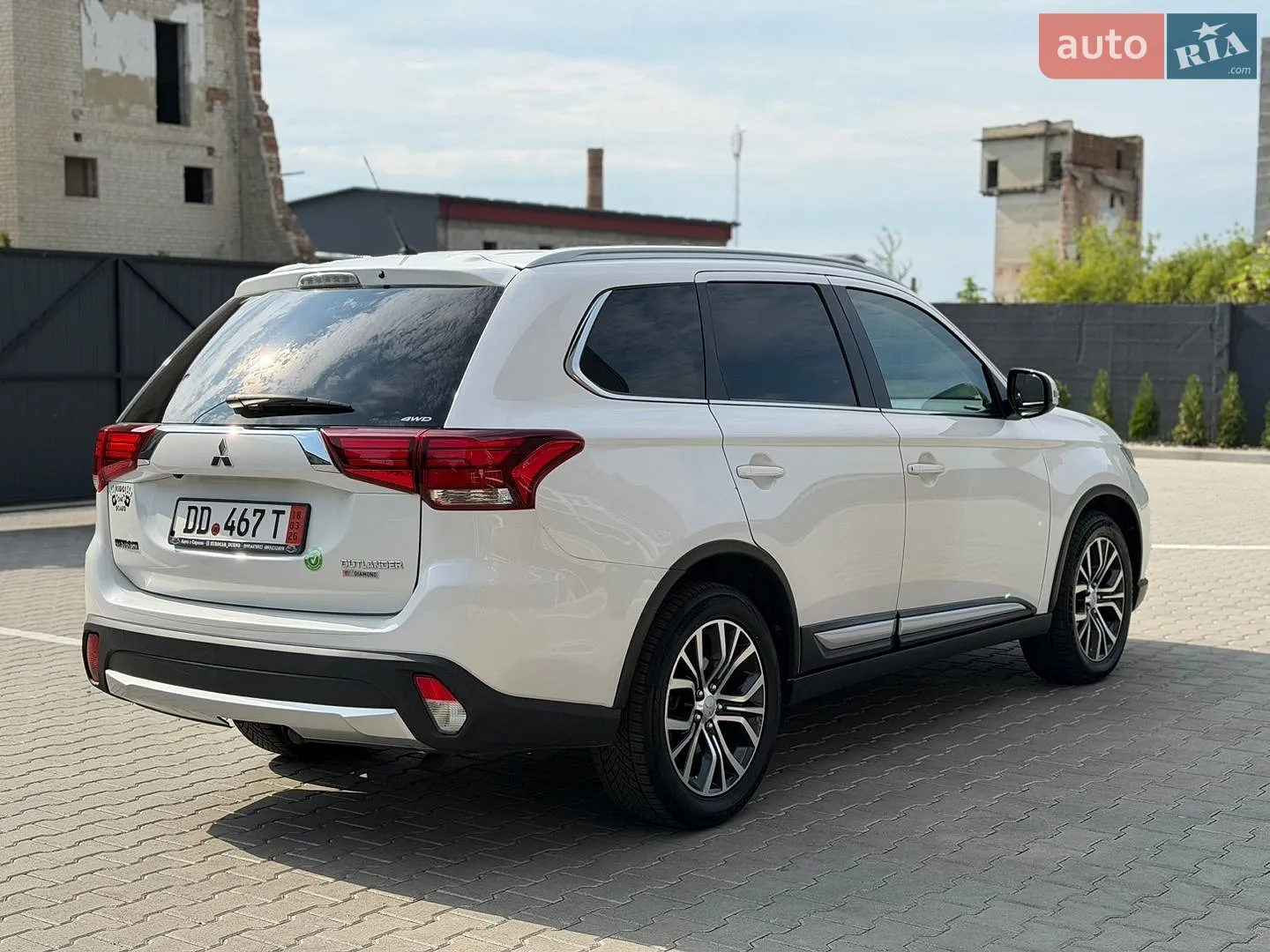 2016 Mitsubishi Outlander - мініатюра 6