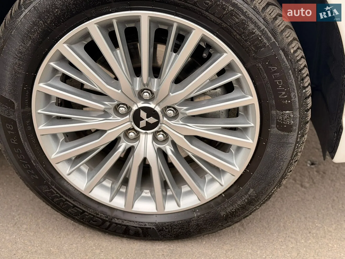 2020 Mitsubishi Outlander - мініатюра 10