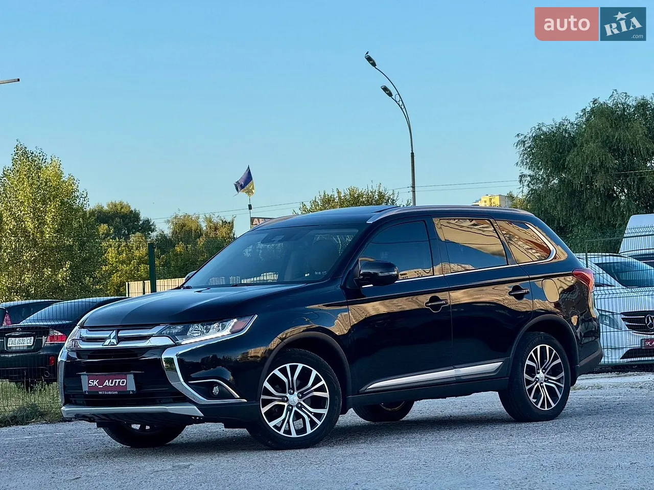 2019 Mitsubishi Outlander - мініатюра 23