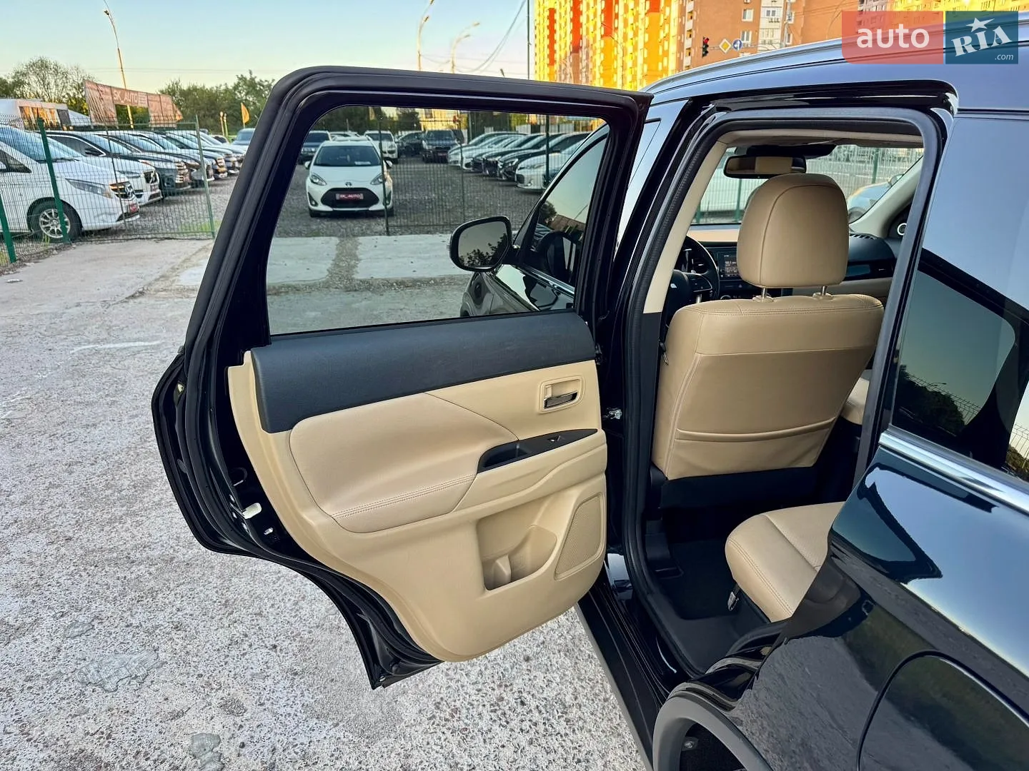 2018 Mitsubishi Outlander - мініатюра 40