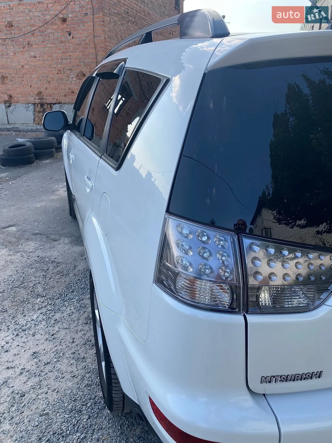 2010 Mitsubishi Outlander - мініатюра 22
