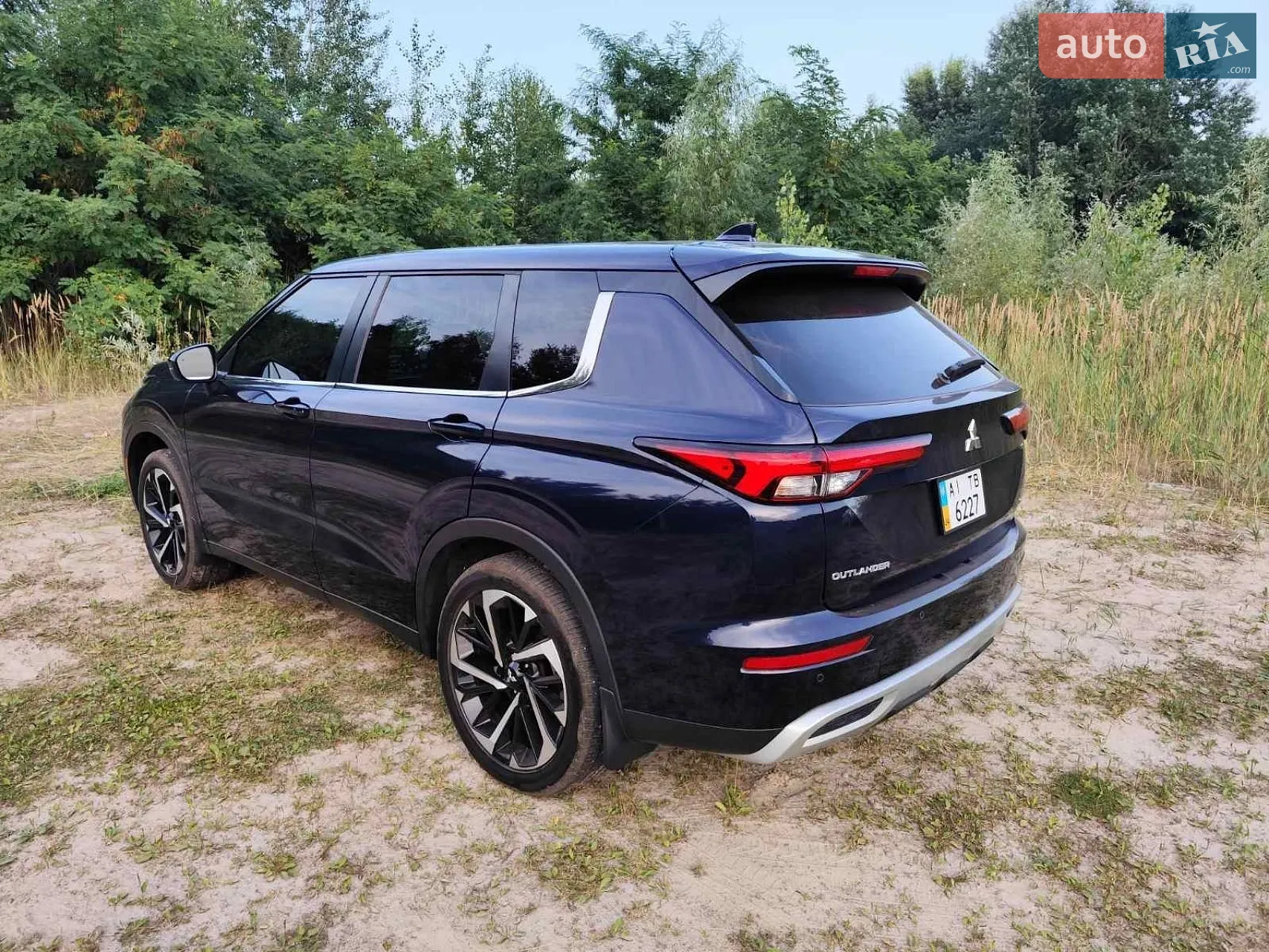 2023 Mitsubishi Outlander - мініатюра 27
