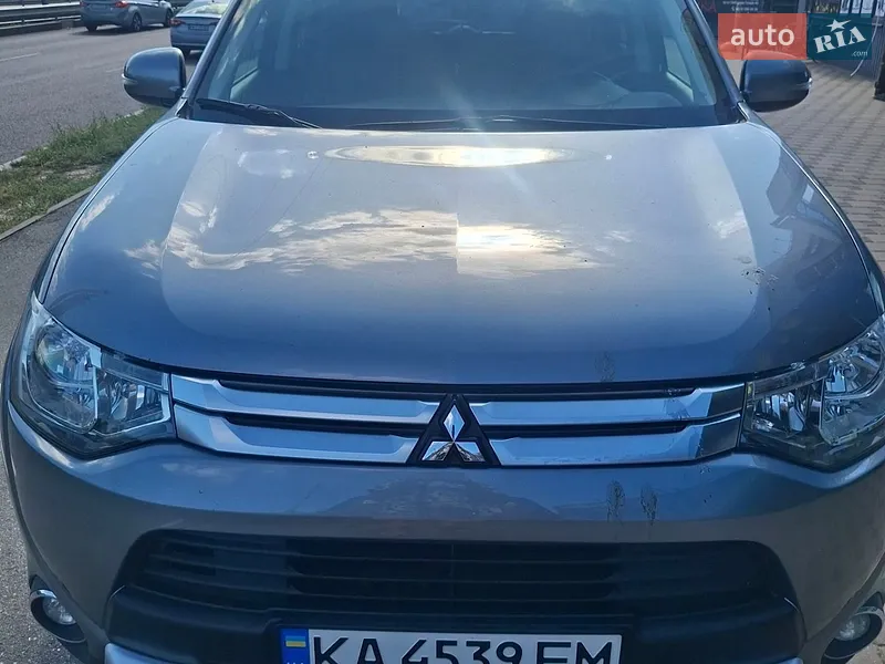 Mitsubishi Outlander