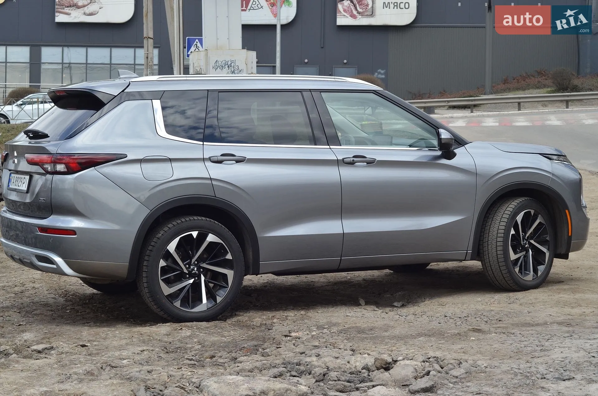 2023 Mitsubishi Outlander - мініатюра 5