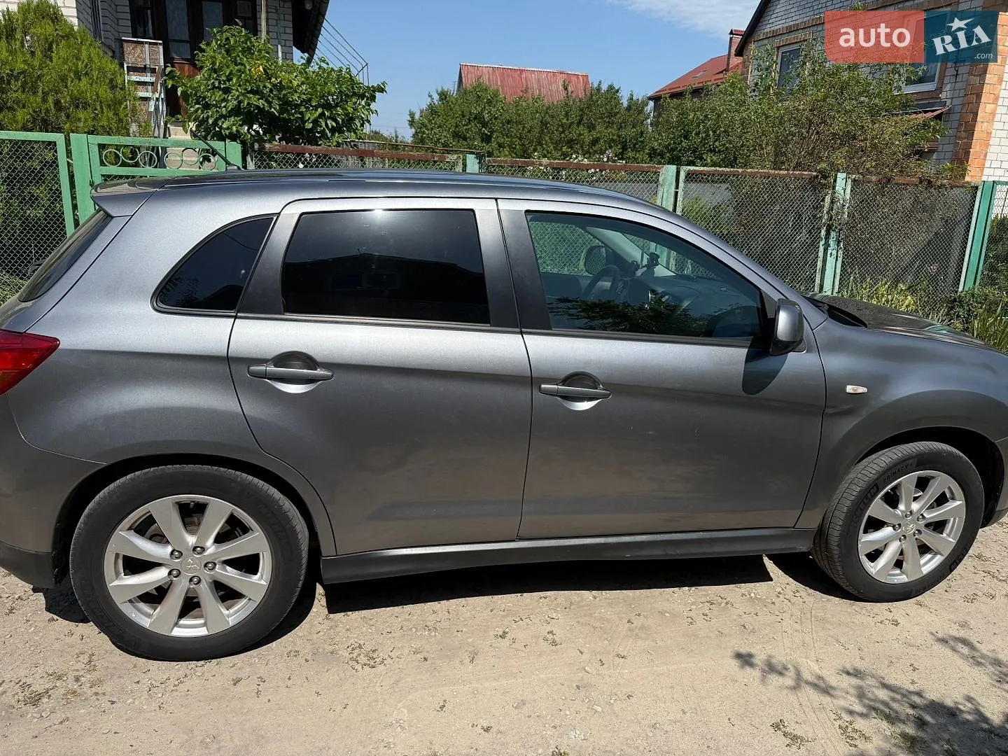 2014 Mitsubishi Outlander - мініатюра 3