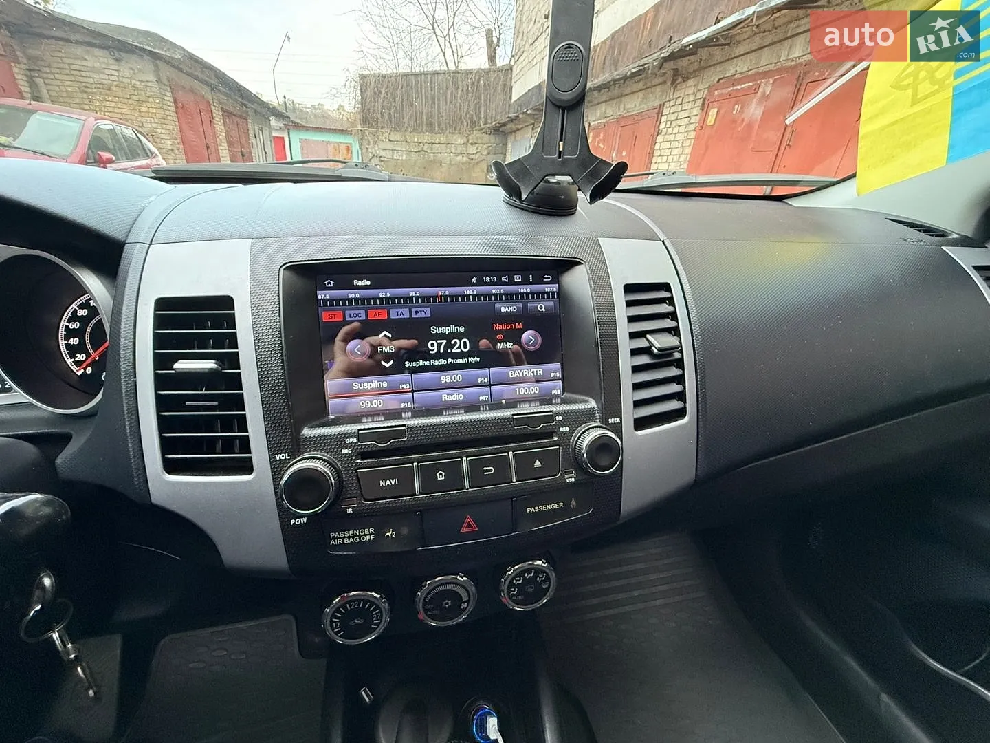 2011 Mitsubishi Outlander - мініатюра 15