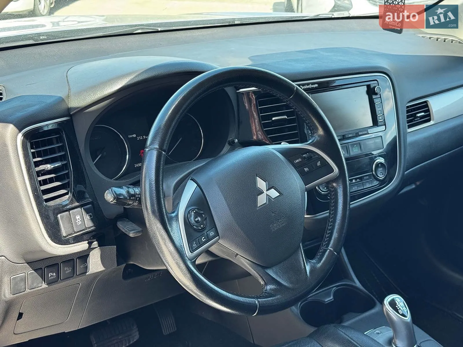 2013 Mitsubishi Outlander - мініатюра 17