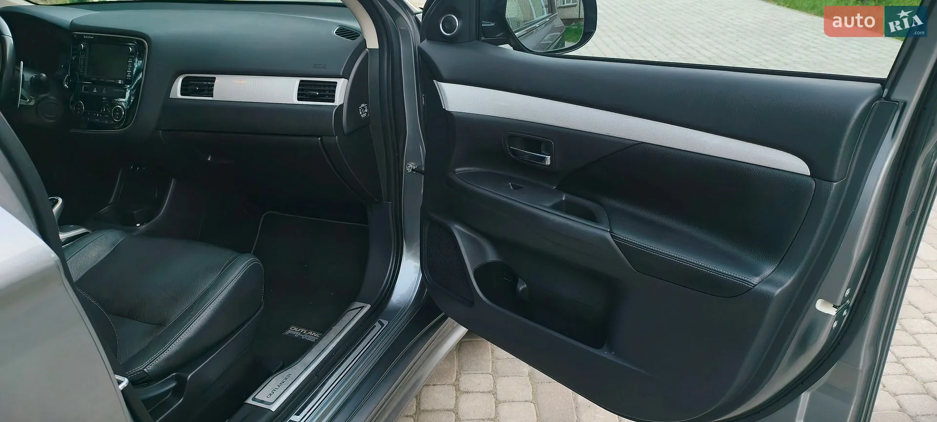 2013 Mitsubishi Outlander - мініатюра 27