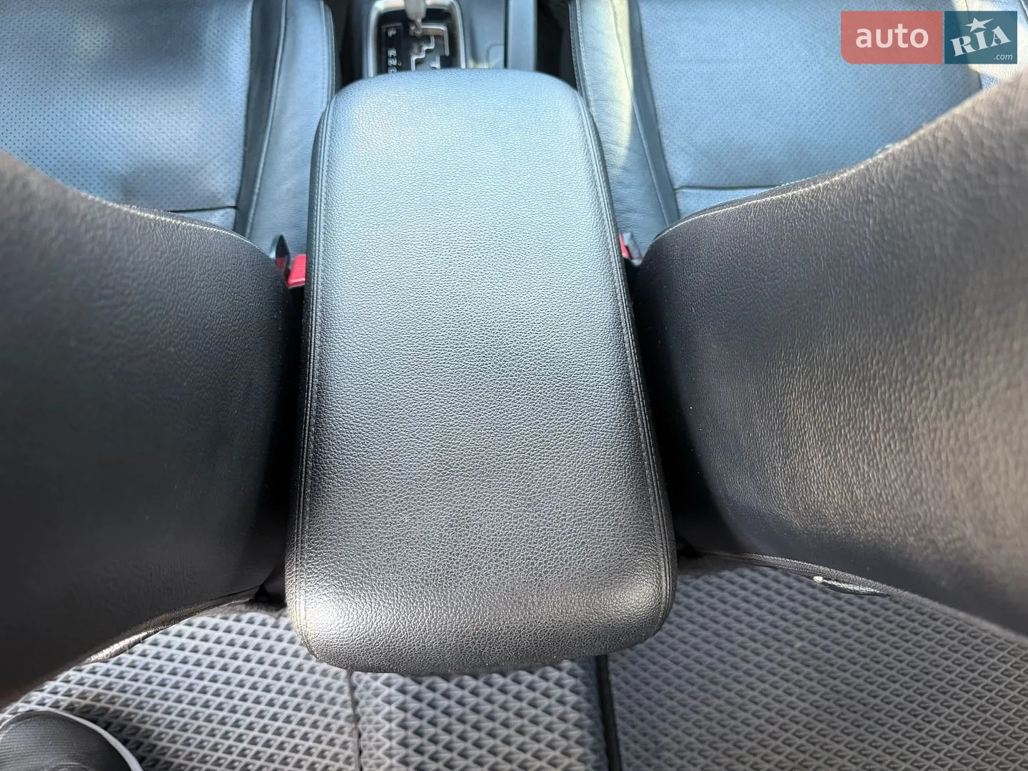 2014 Mitsubishi Outlander - мініатюра 46