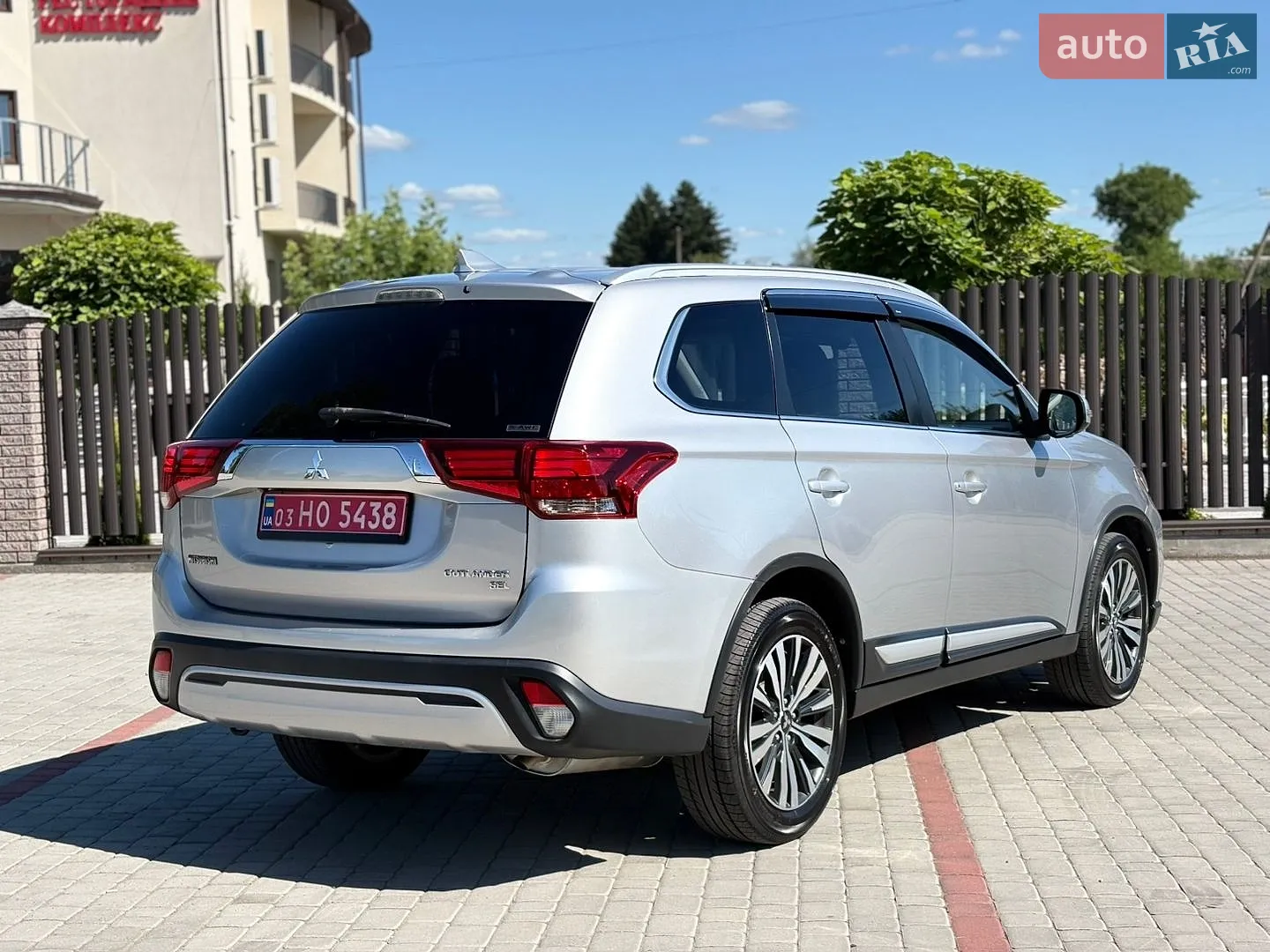 2019 Mitsubishi Outlander - мініатюра 6