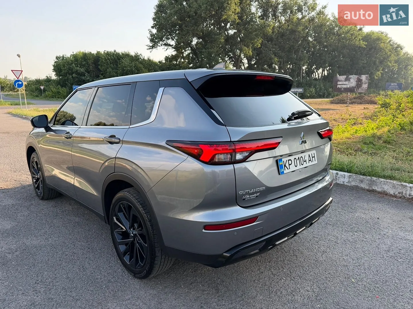 2023 Mitsubishi Outlander - мініатюра 29