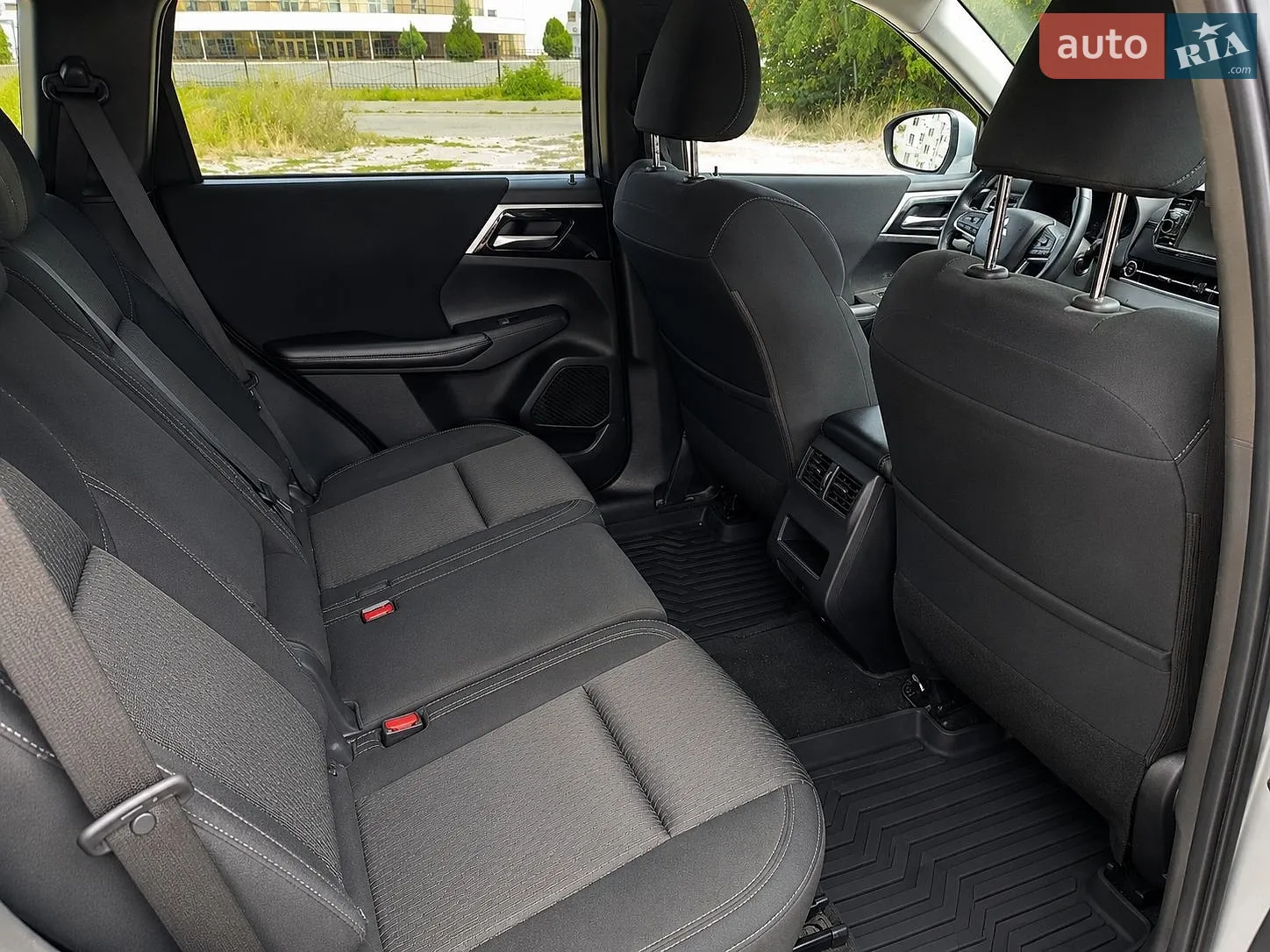 2021 Mitsubishi Outlander - мініатюра 10